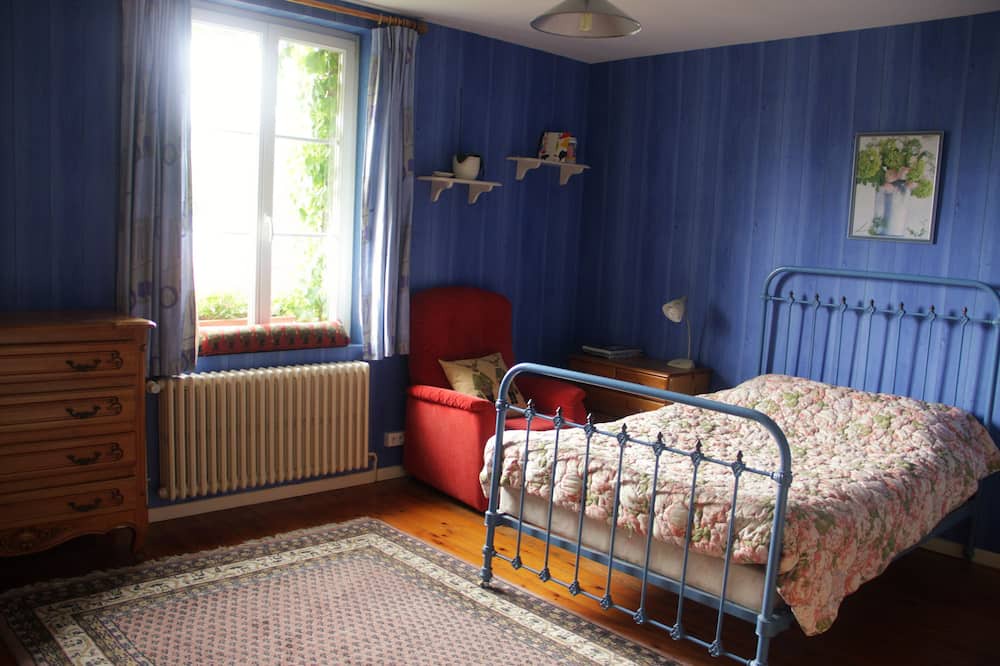 Photo of Bedroom in Vascoeuil