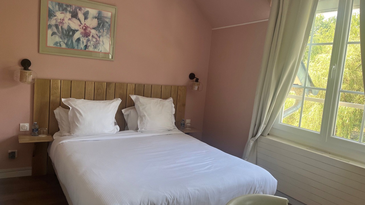 Photo of Bedroom in Orgeval