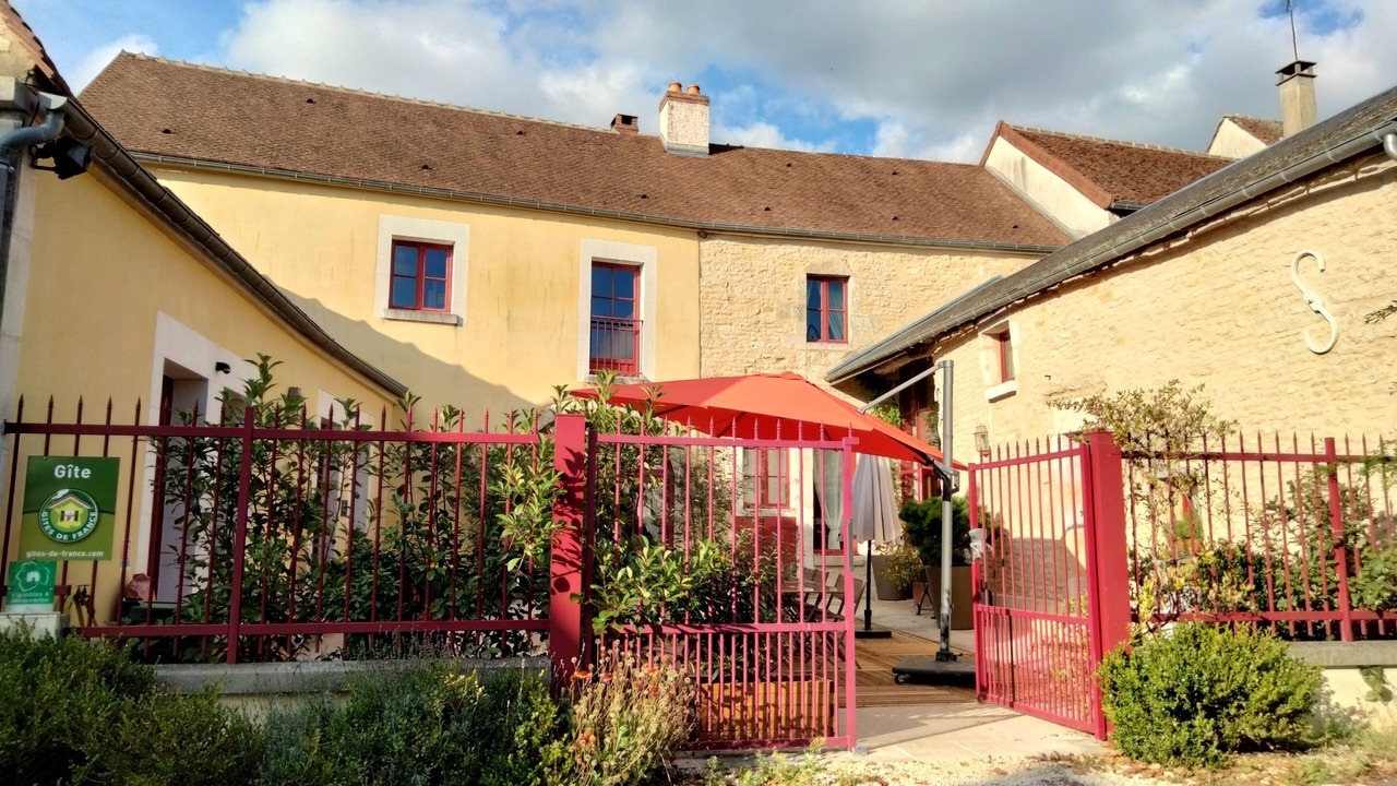 Photo of Others in Saint-Cyr-les-Colons