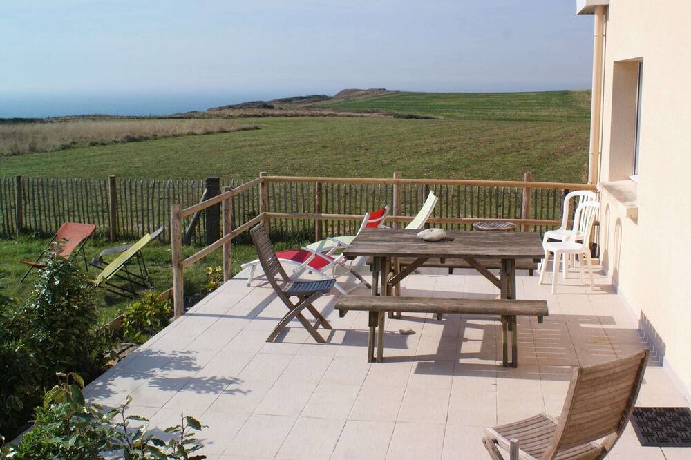 Photo of Patio Balcony in Audinghen