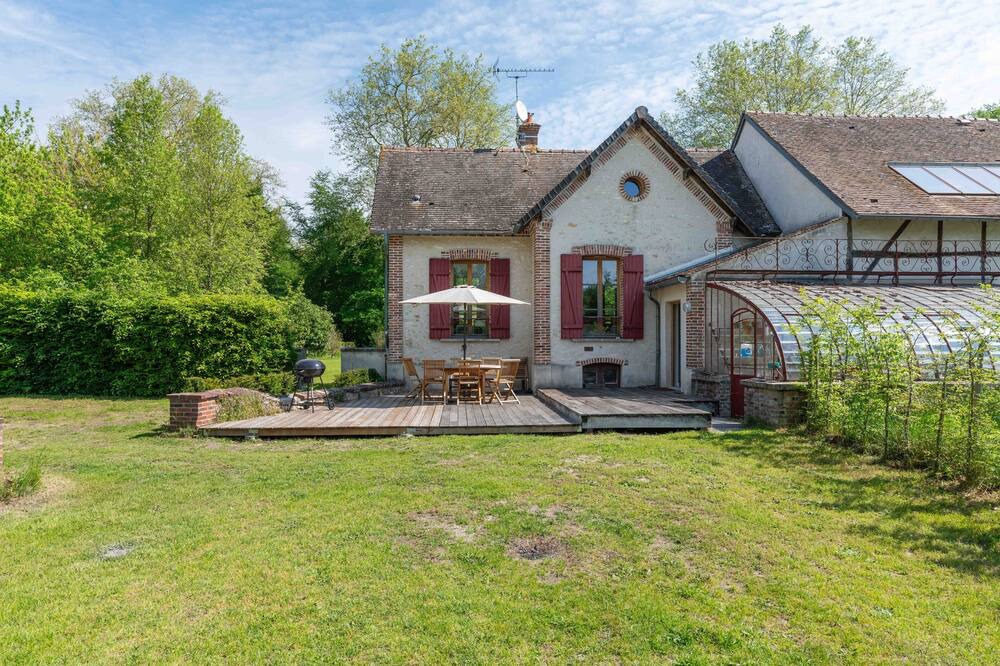 Photo of Others in Larchant