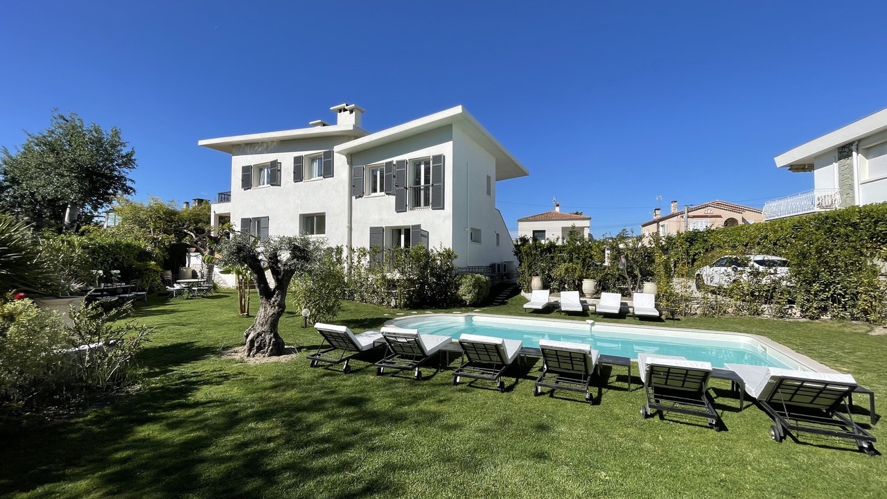 Photo of Outdoor in Villeneuve-Loubet