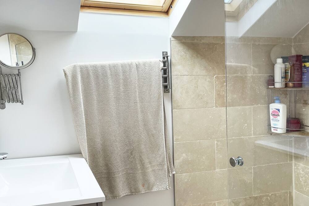 Photo of Bathroom in Villennes-sur-Seine