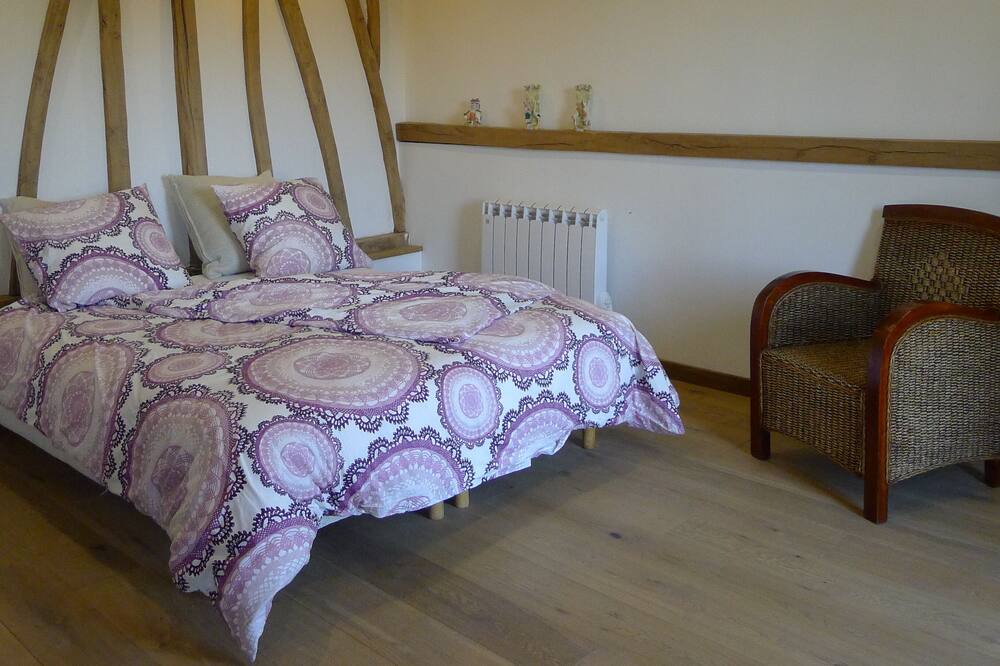 Photo of Bedroom in Miannay