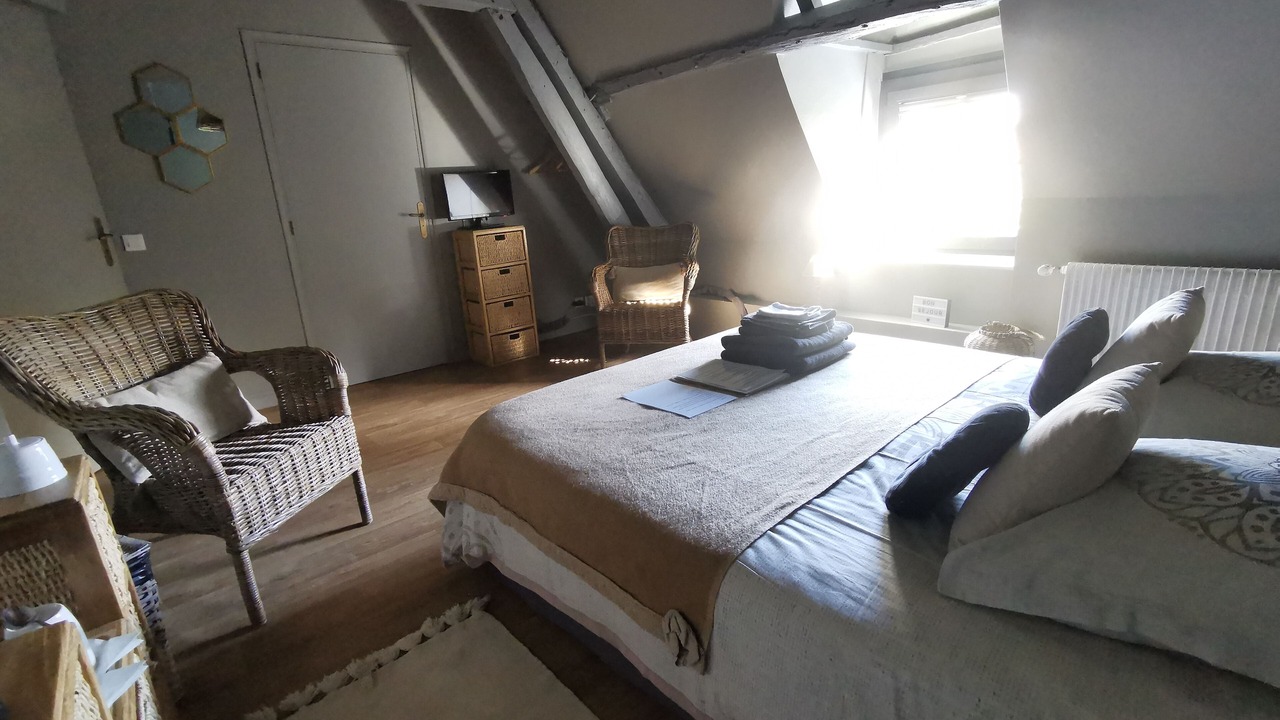 Photo of Bedroom in Sailly-Flibeaucourt