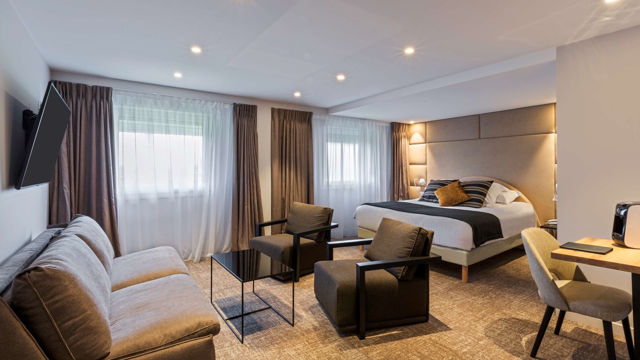 Photo of Bedroom in Fresnes-les-Montauban