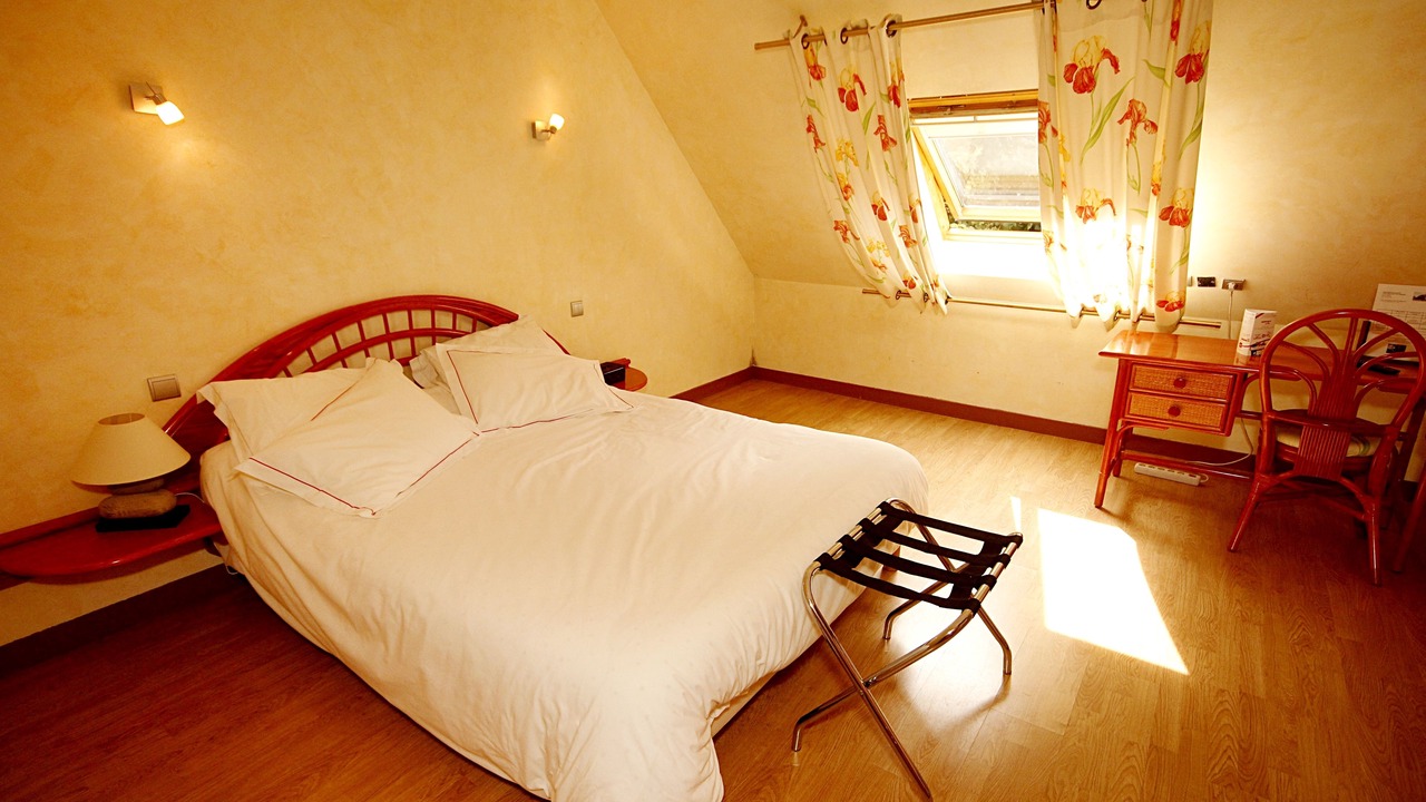 Photo of Bedroom in Longpont