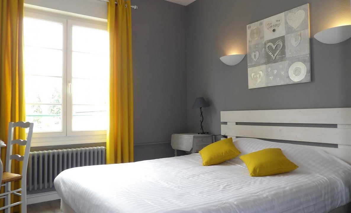Photo of Bedroom in Neufchatel-en-Bray