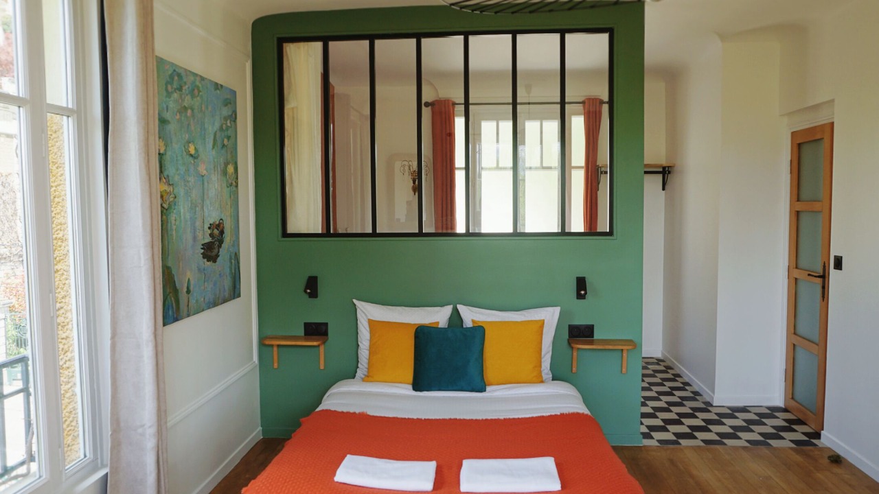 Photo of Bedroom in La Roche-Guyon