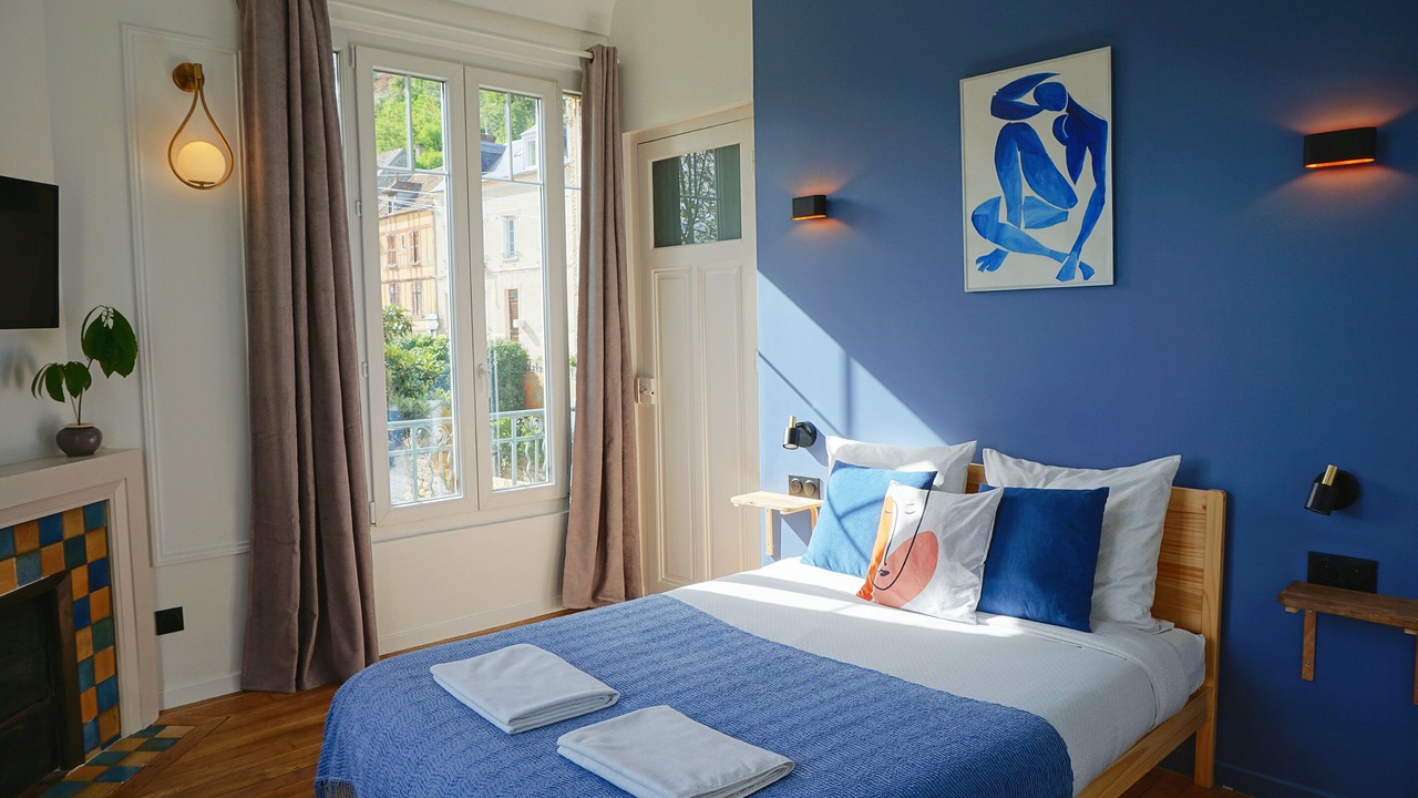 Photo of Bedroom in La Roche-Guyon