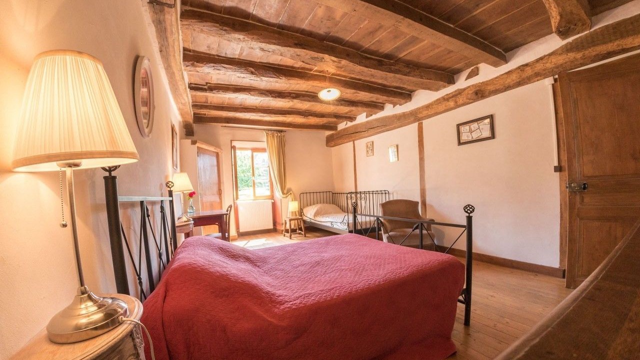 Photo of Bedroom in Nolay