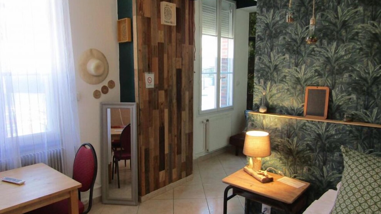 Photo of Bedroom in Beauvais