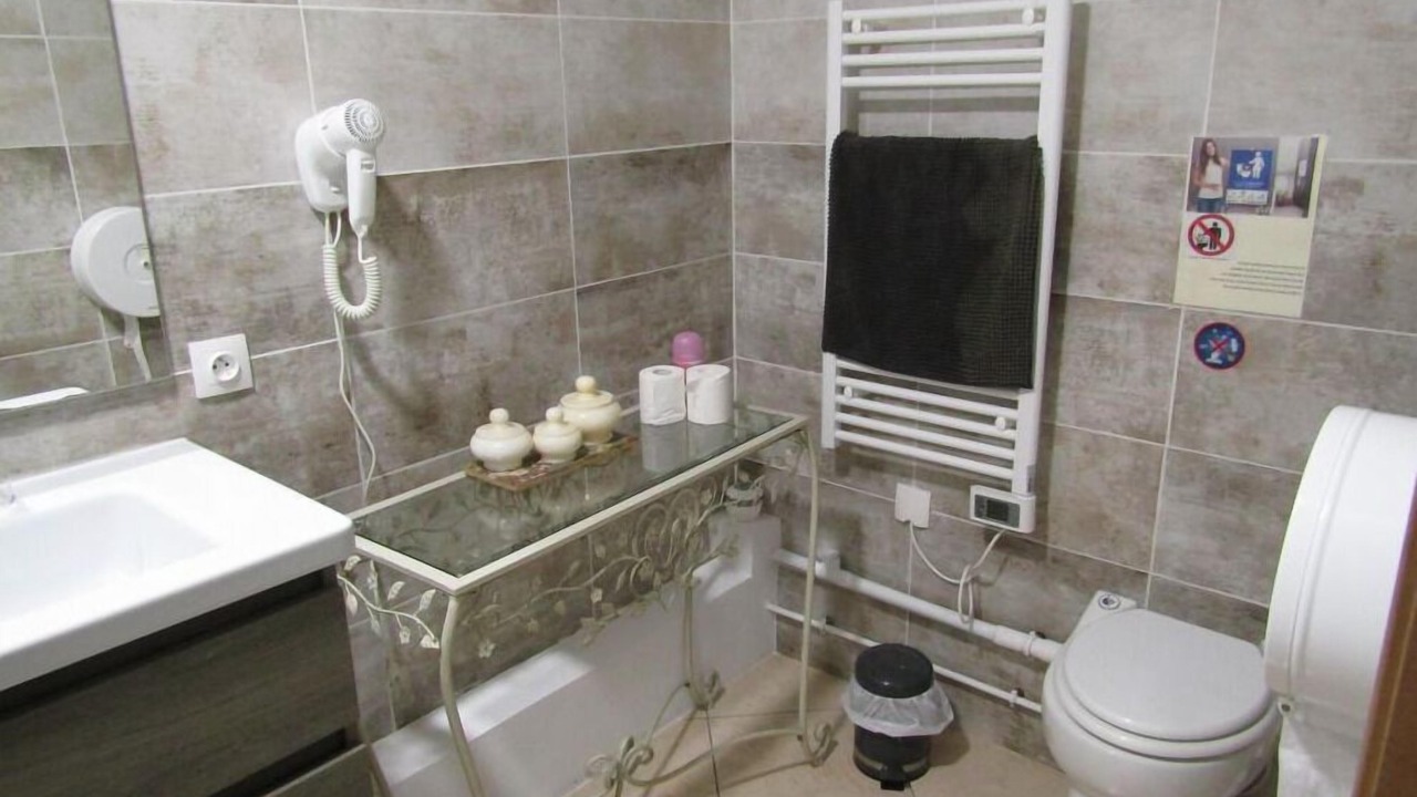 Photo of Bathroom in Beauvais