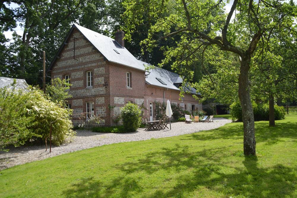 Photo of Outdoor in Saint-Riquier-es-Plains