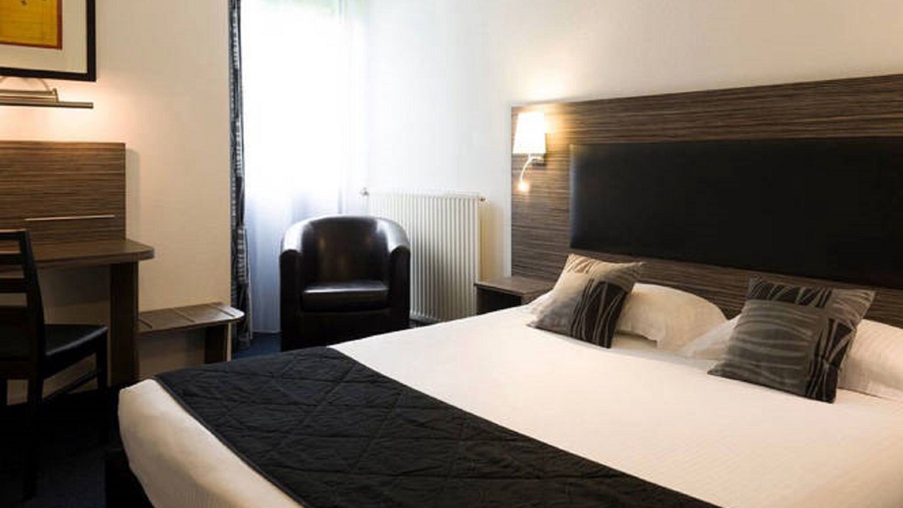 Photo of Bedroom in Beauvais