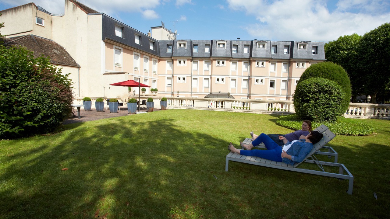 Photo of Outdoor in Sens