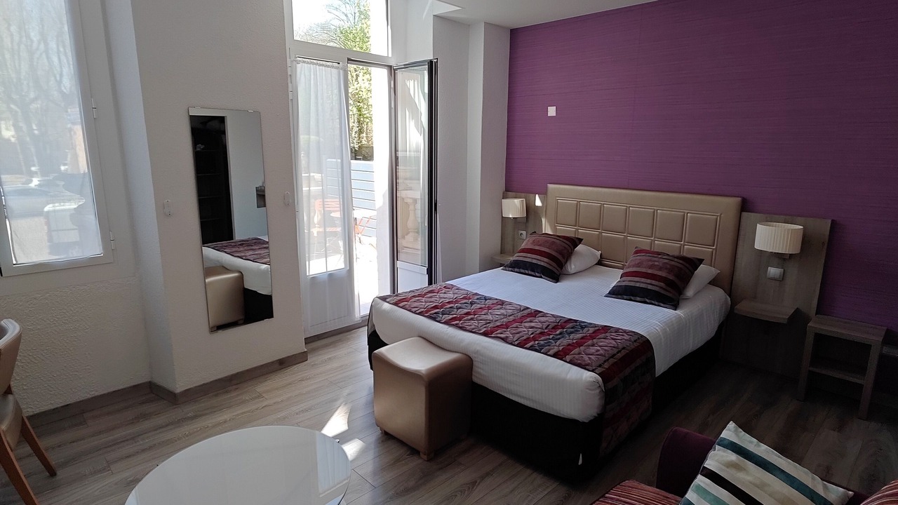 Photo of Bedroom in Sens