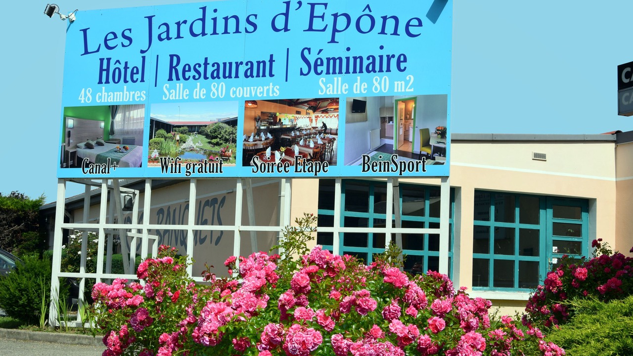 Photo of Outdoor in Epone