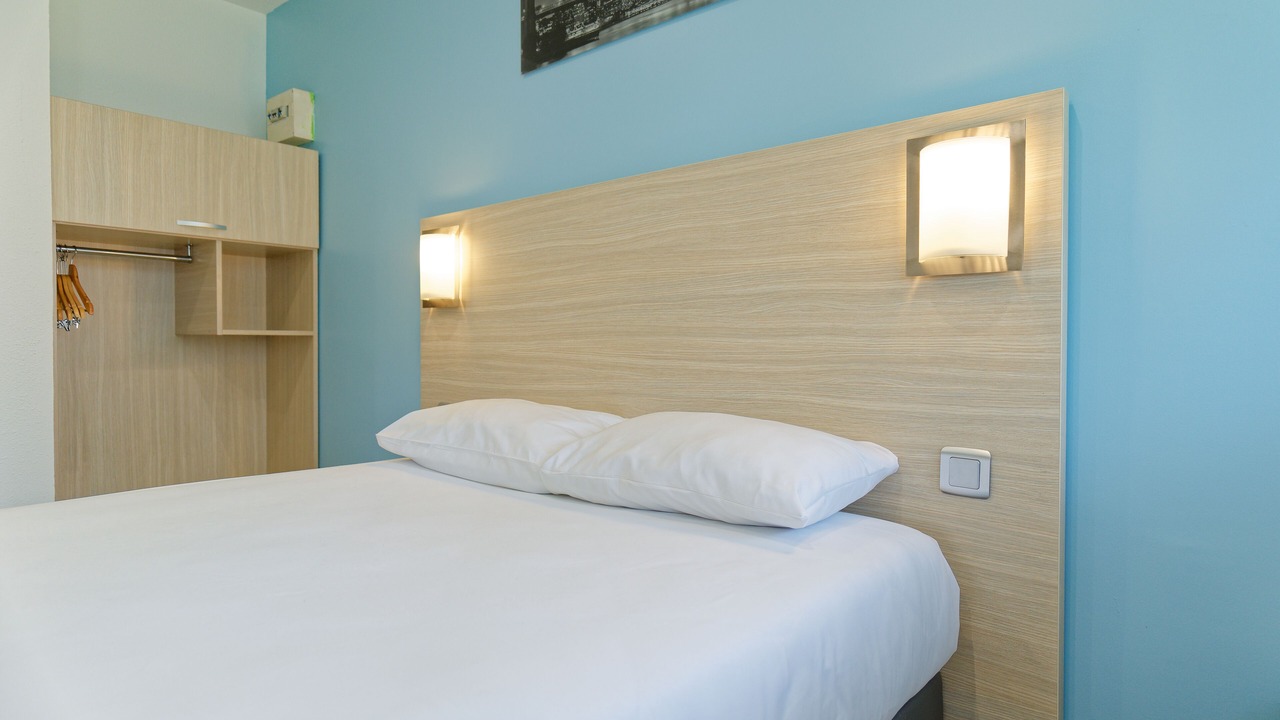 Photo of Bedroom in Epone