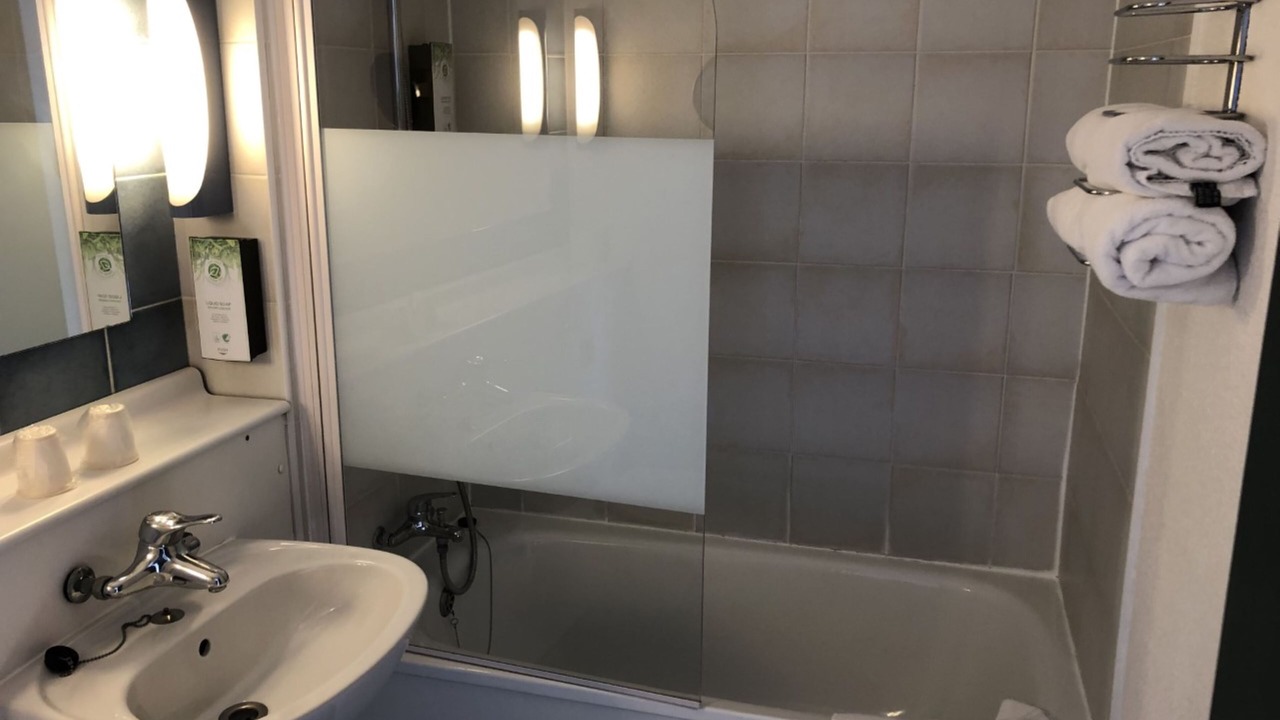 Photo of Bathroom in Laon