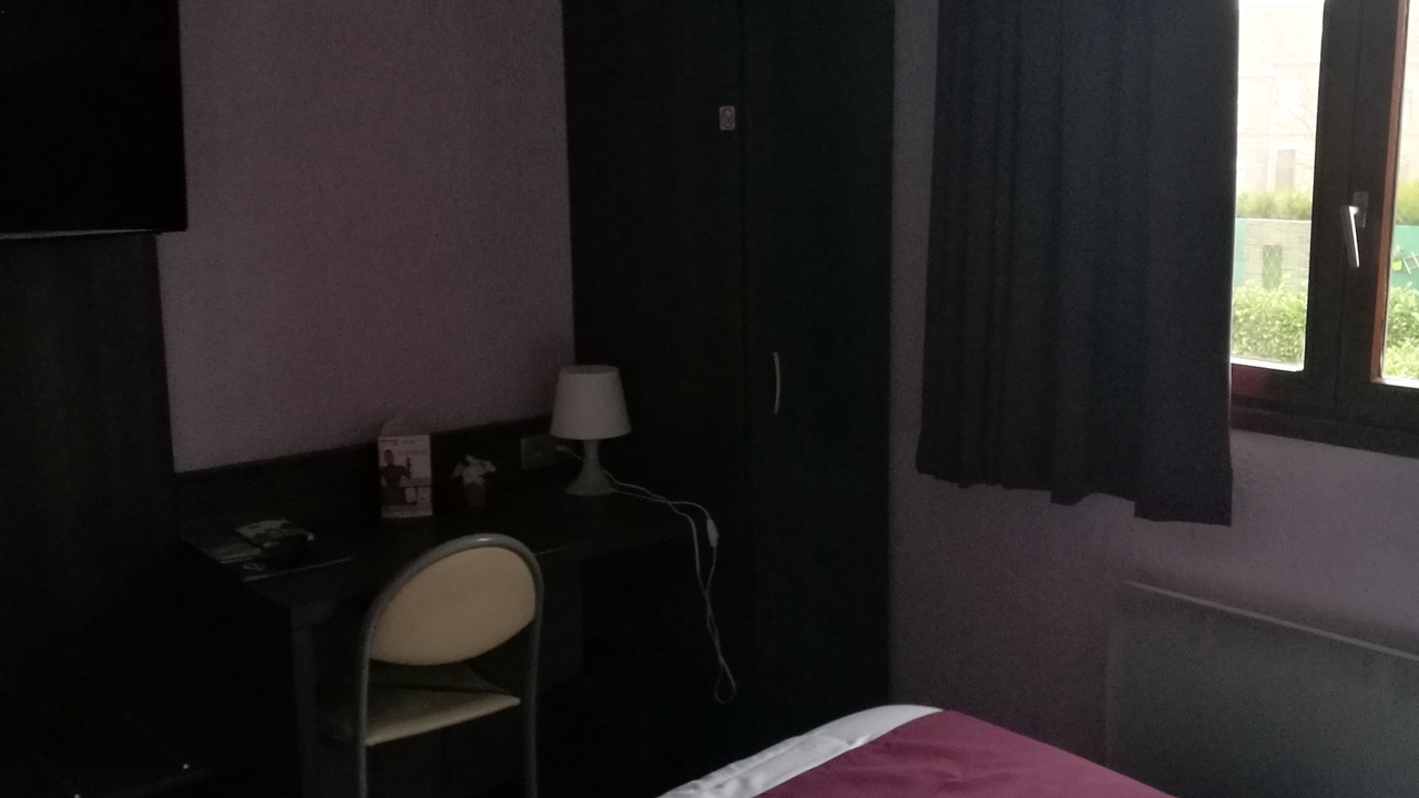 Photo of Bedroom in Halluin
