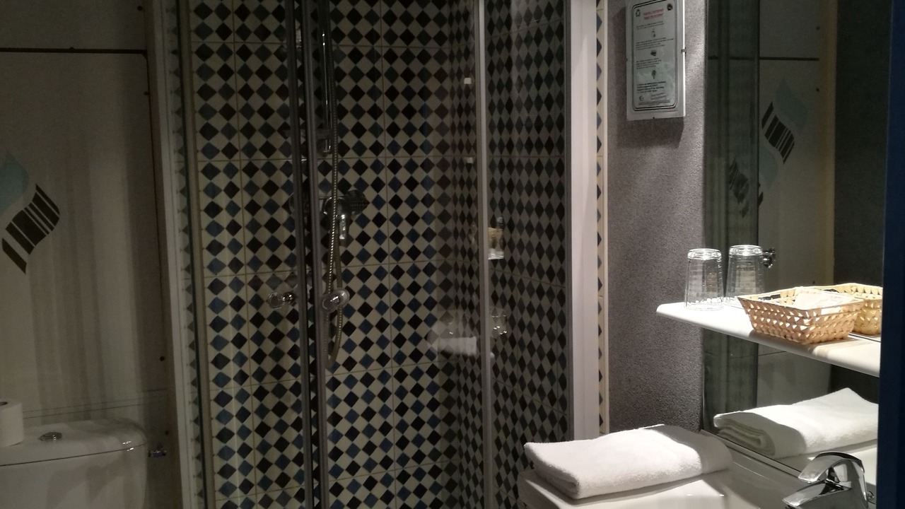 Photo of Bathroom in Halluin