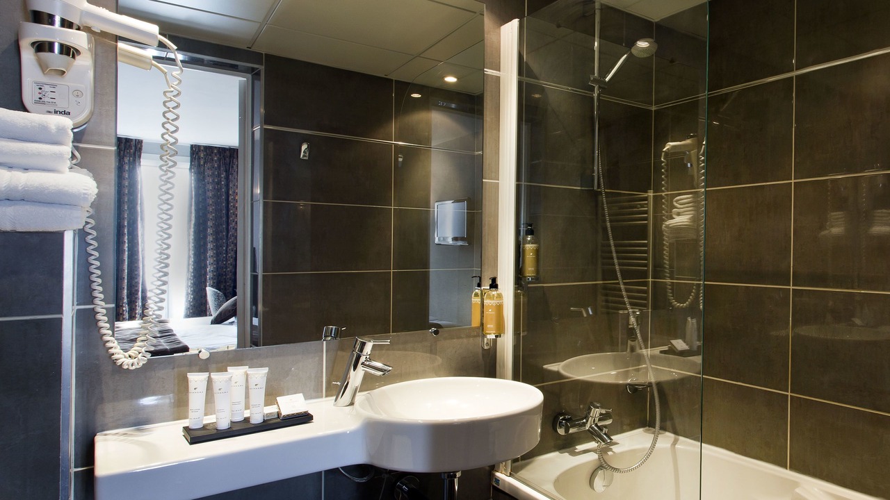 Photo of Bathroom in Quartier Sainte-Marguerite