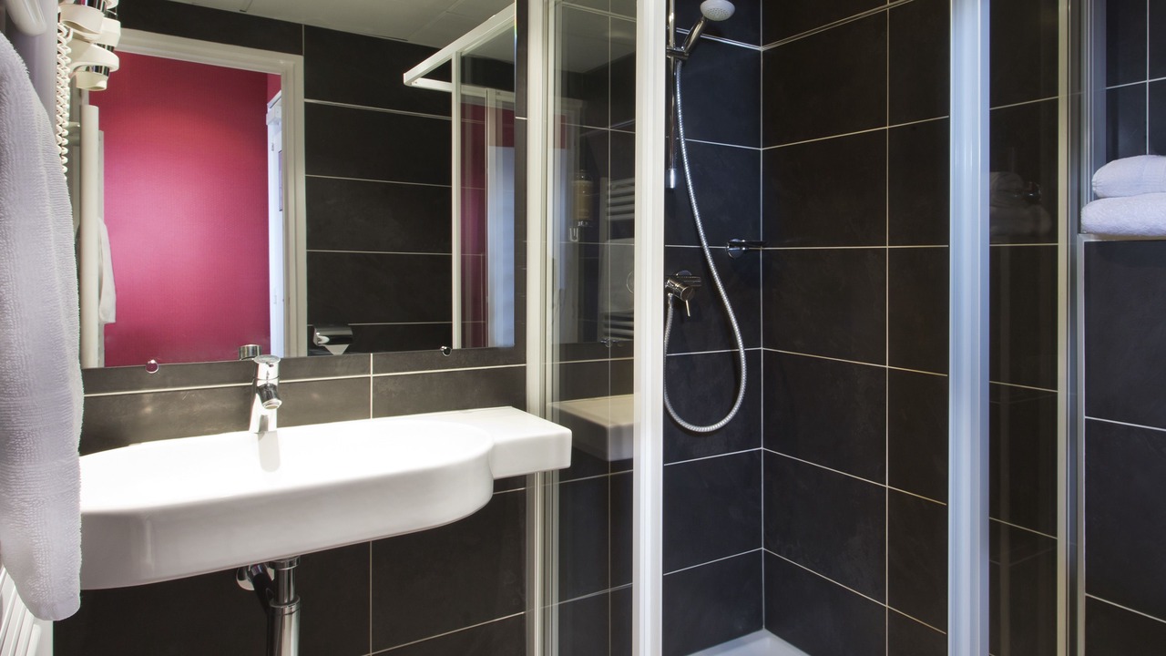 Photo of Bathroom in Quartier Sainte-Marguerite