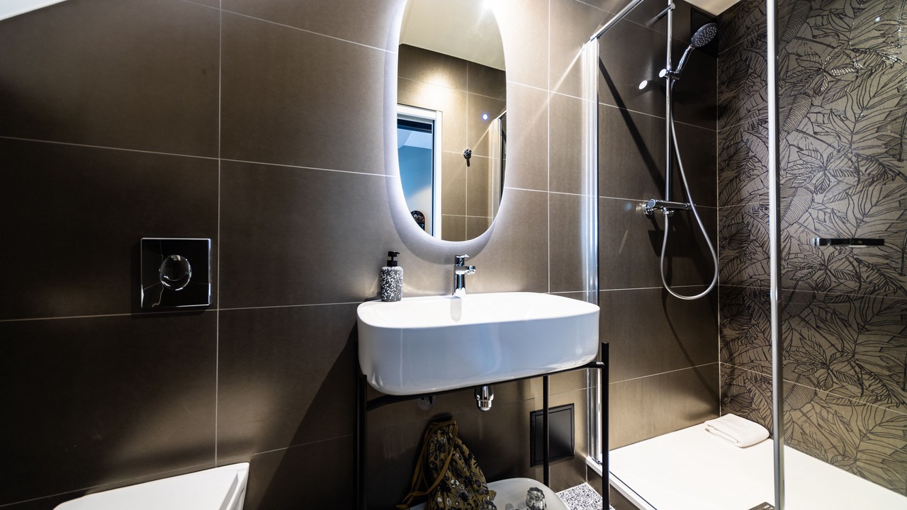 Photo of Bathroom in Quartier Vieux Marche-Cathedrale