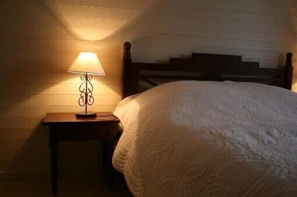 Photo of Bedroom in Tourly