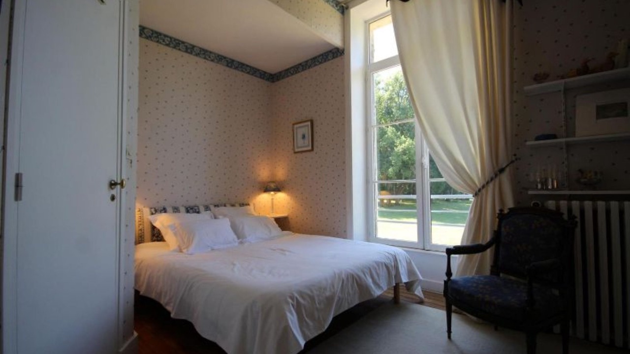 Photo of Bedroom in Saint-Jean-aux-Amognes