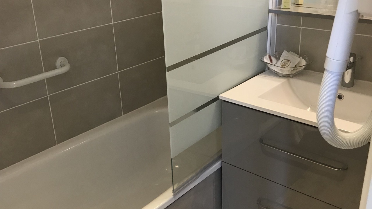 Photo of Bathroom in Les Andelys