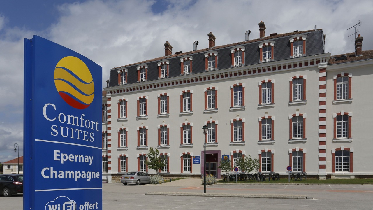 Photo of Others in Epernay