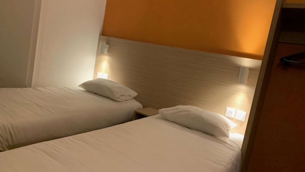 Photo of Bedroom in Tinqueux