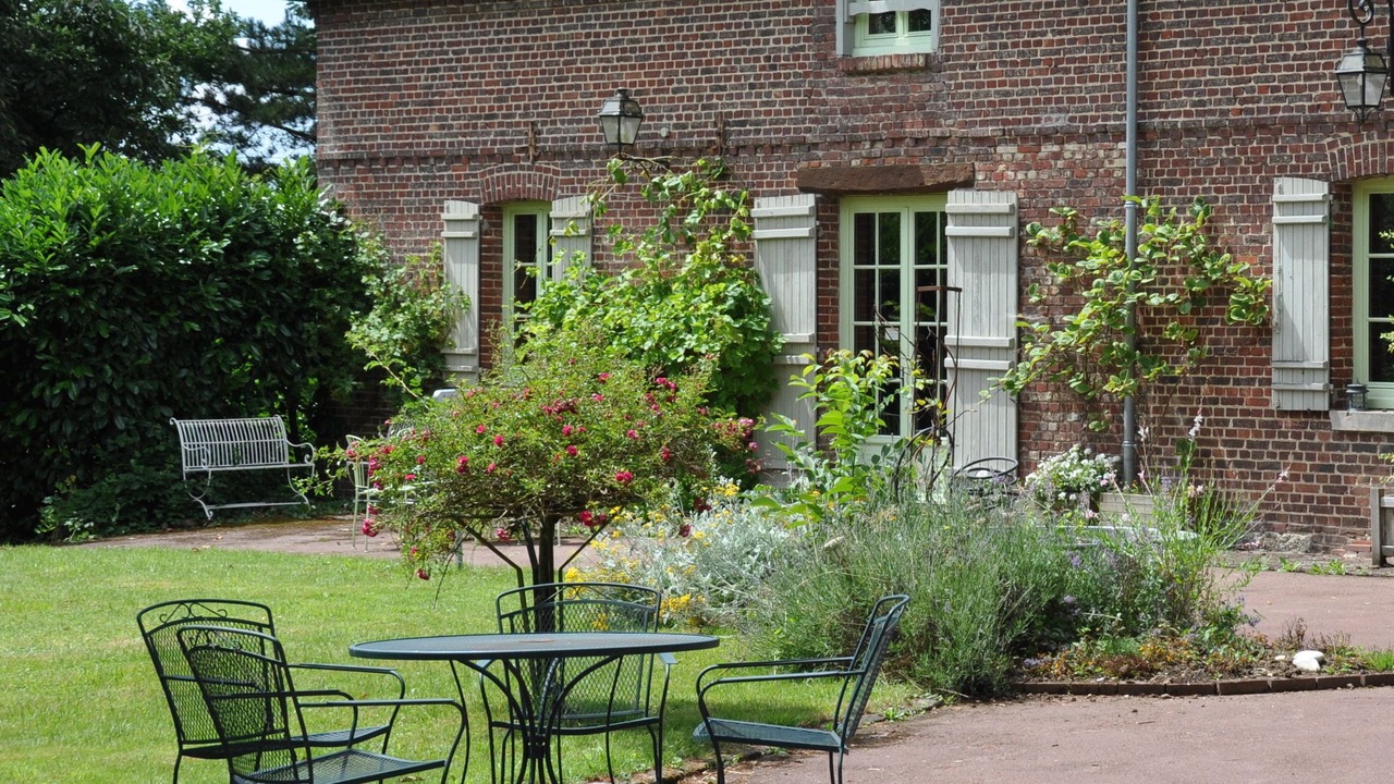 Photo of Outdoor in Hericourt-sur-Therain