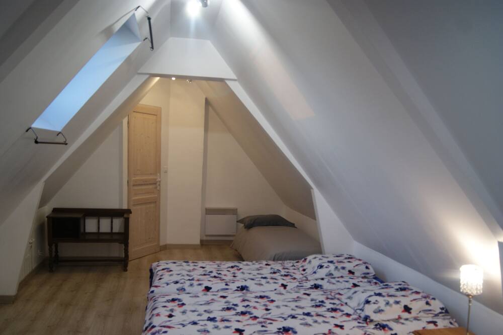 Photo of Bedroom in Belle-et-Houllefort