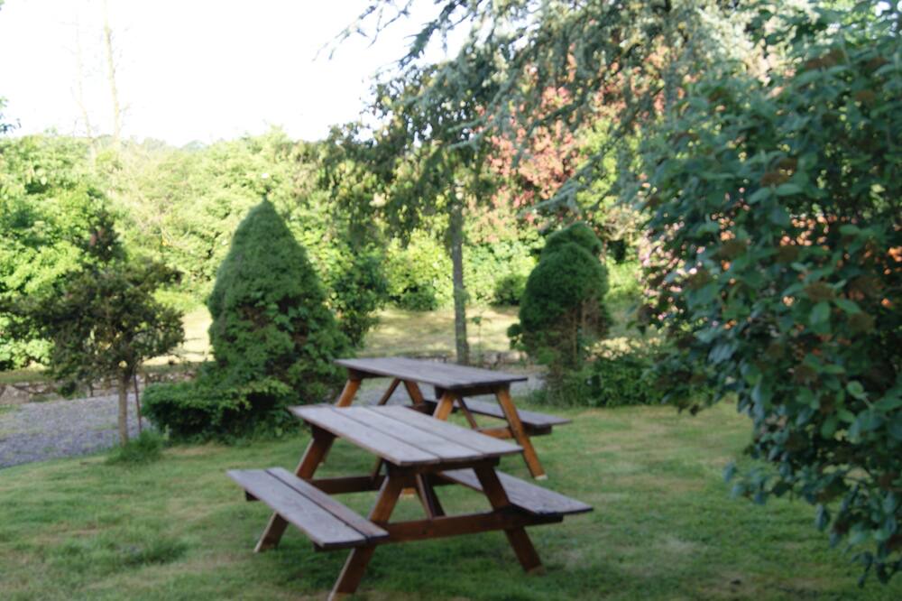 Photo of Outdoor in Belle-et-Houllefort