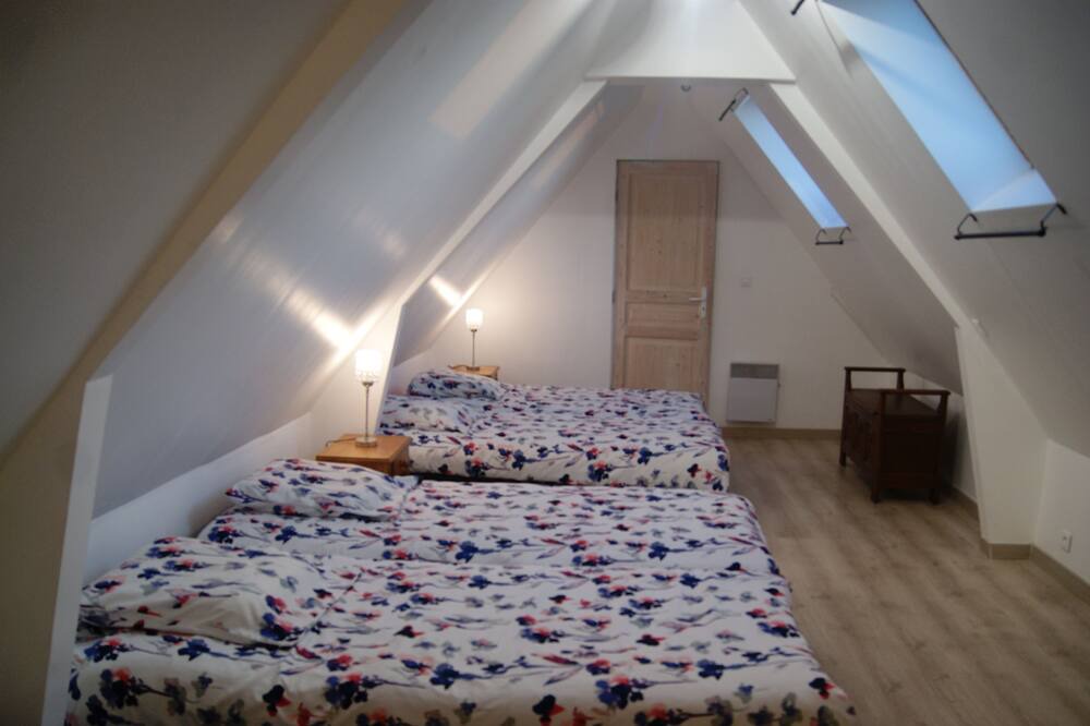 Photo of Bedroom in Belle-et-Houllefort