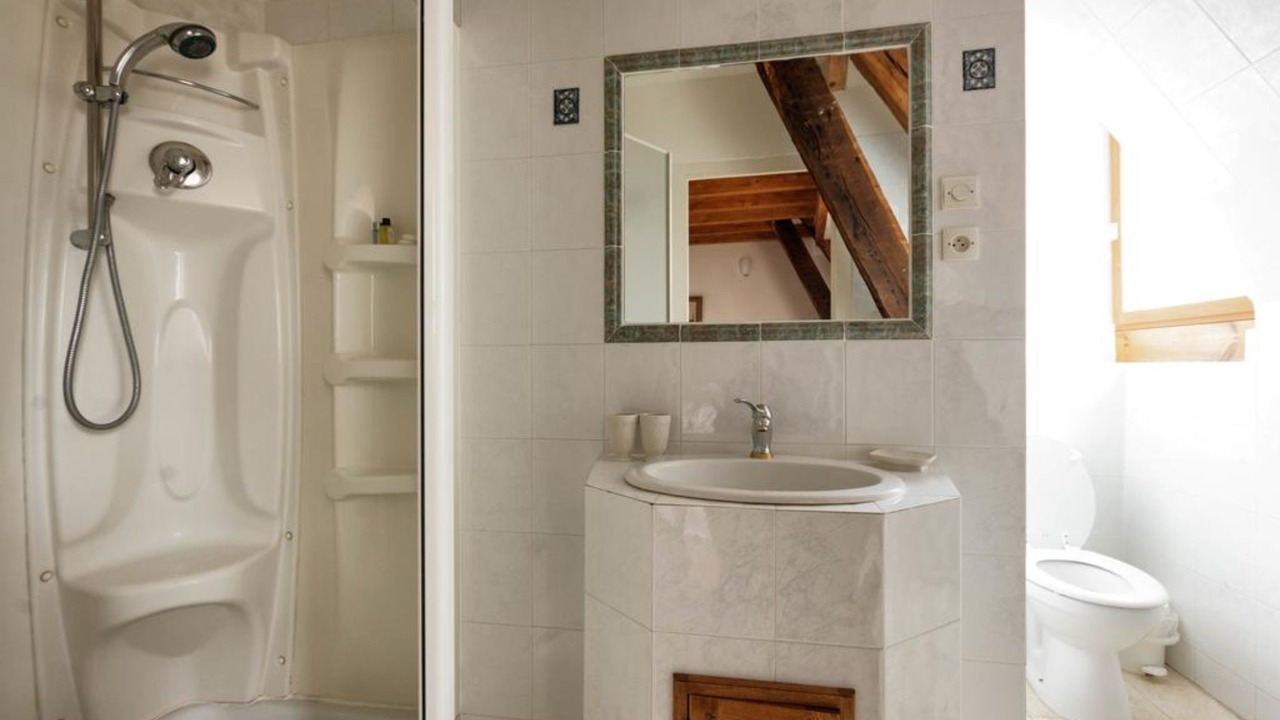 Photo of Bathroom in Chaumont-en-Vexin
