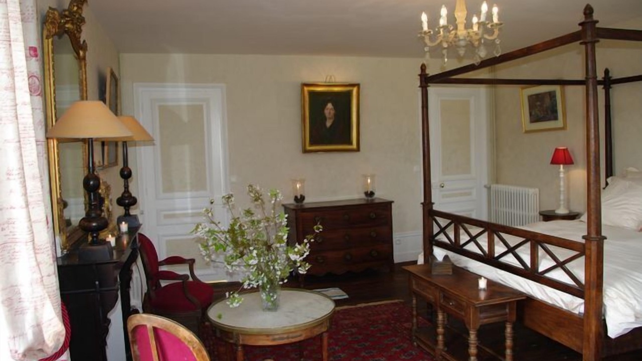 Photo of Bedroom in Pommeuse