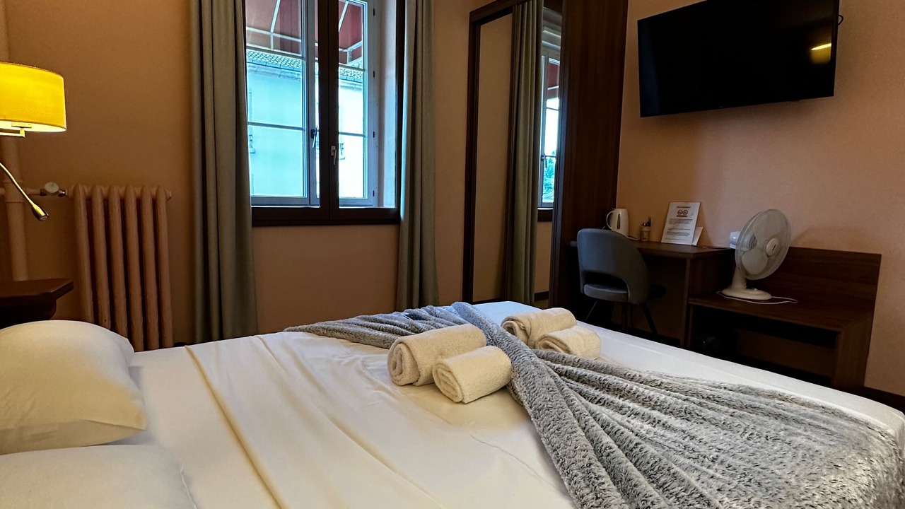 Photo of Bedroom in Lons-le-Saunier