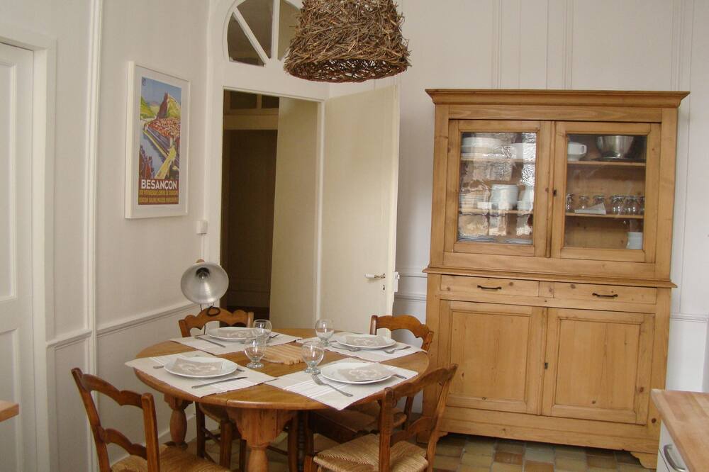 Photo of Kitchen in Besancon Old Town