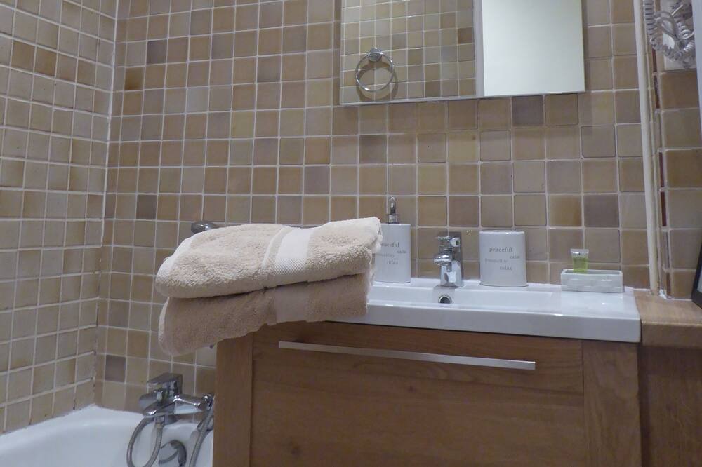 Photo of Bathroom in Besancon Old Town