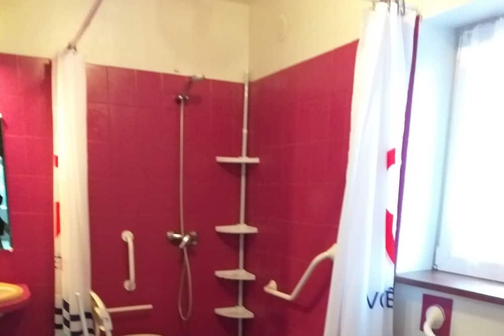 Photo of Bathroom in Boissay