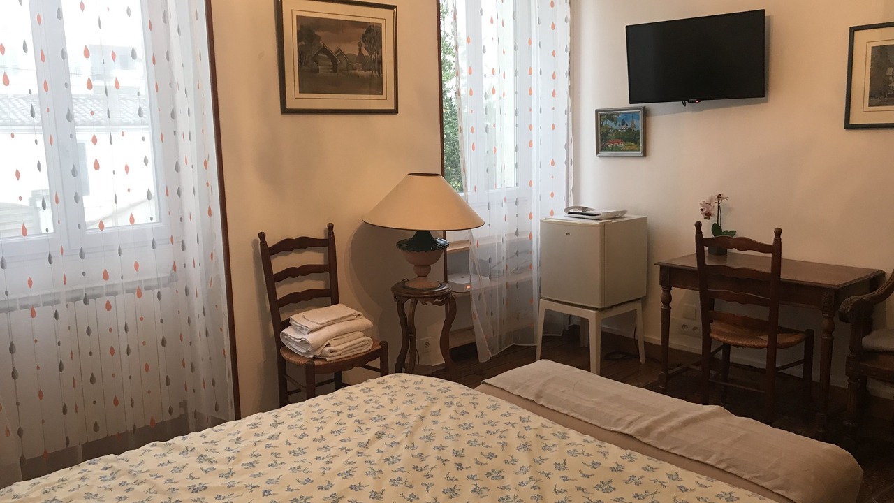 Photo of Bedroom in Cognac