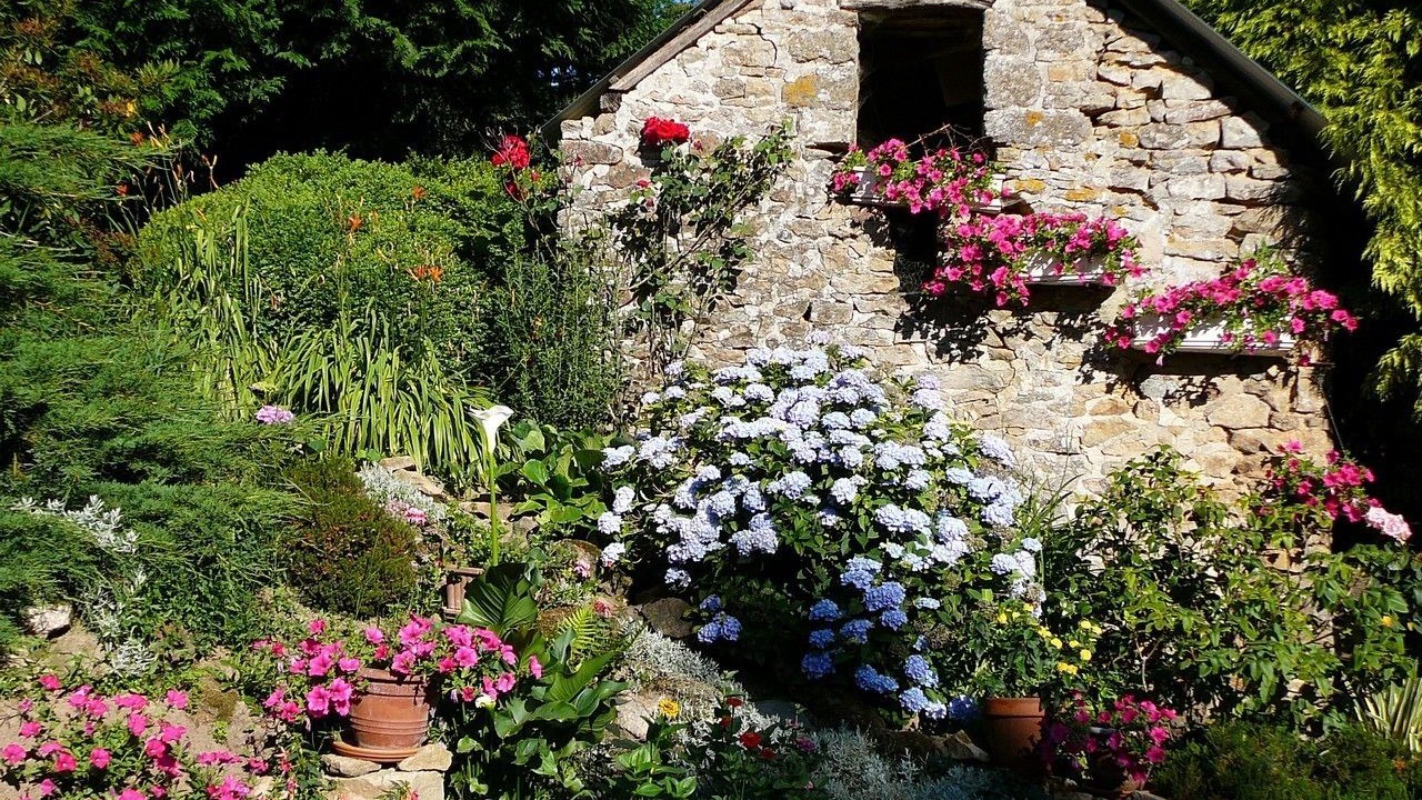 Photo of Outdoor in Saint-Thomas-de-Courceriers