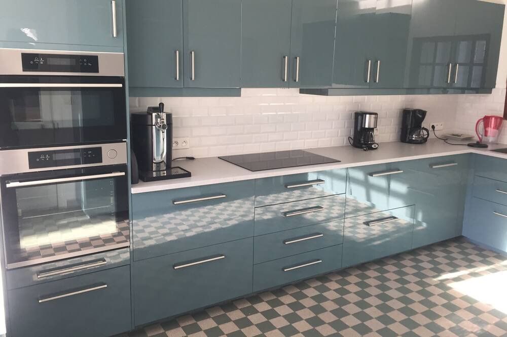 Photo of Kitchen in Croix-Moligneaux