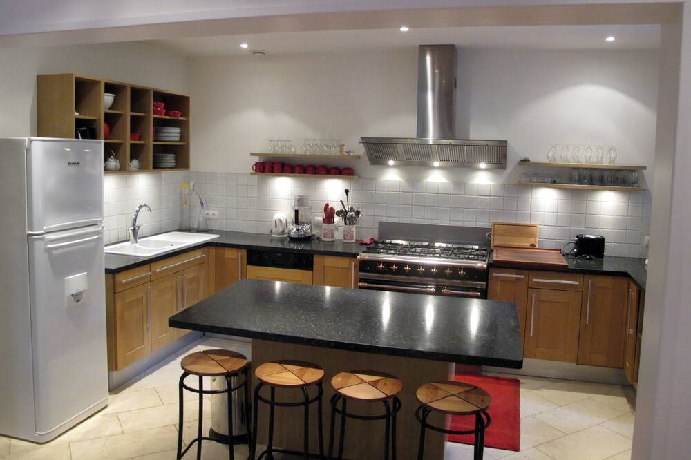 Photo of Kitchen in La Machine