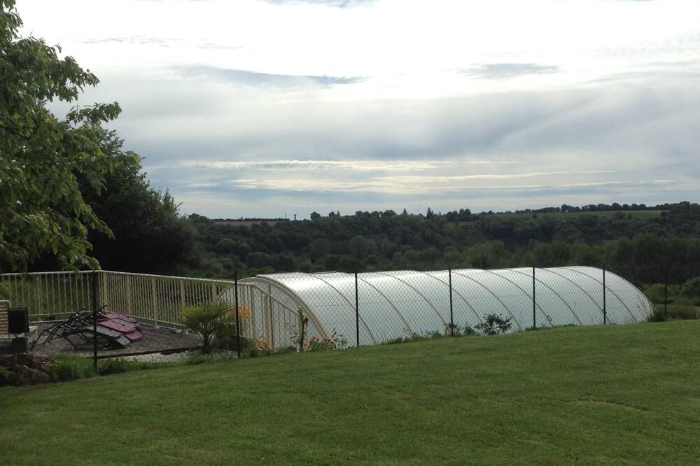 Photo of Outdoor in Valennes