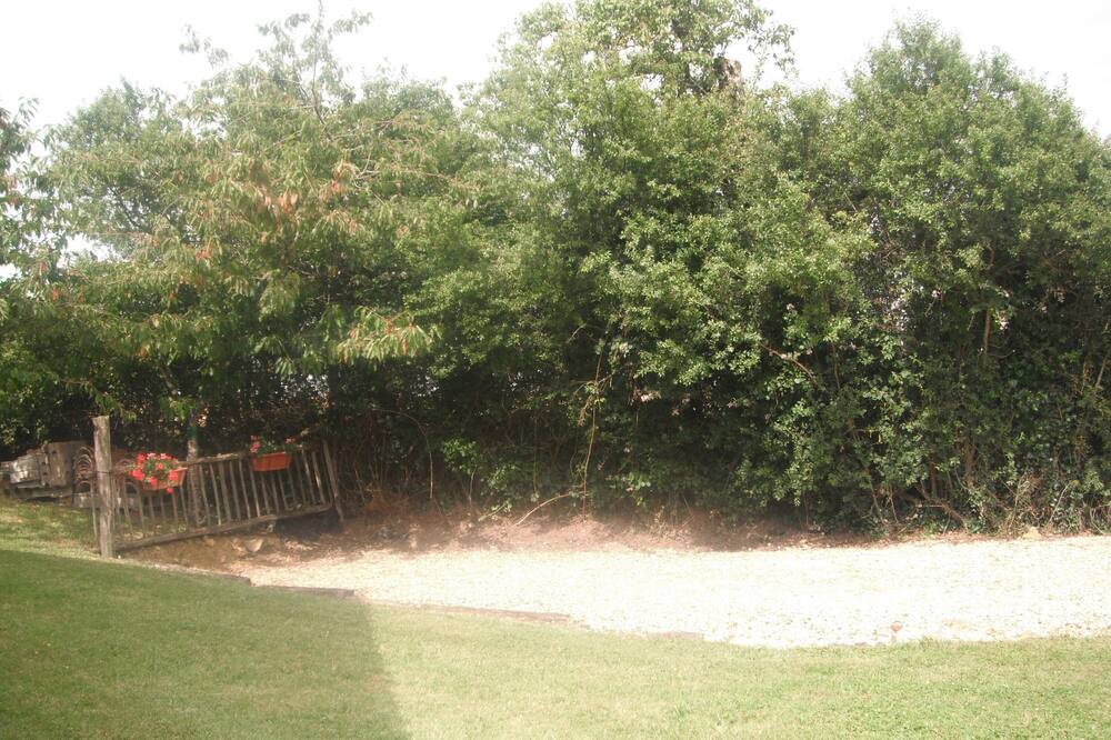 Photo of Outdoor in Valennes